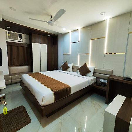 Hotel Rudraksha Inn Deoghar Kültér fotó