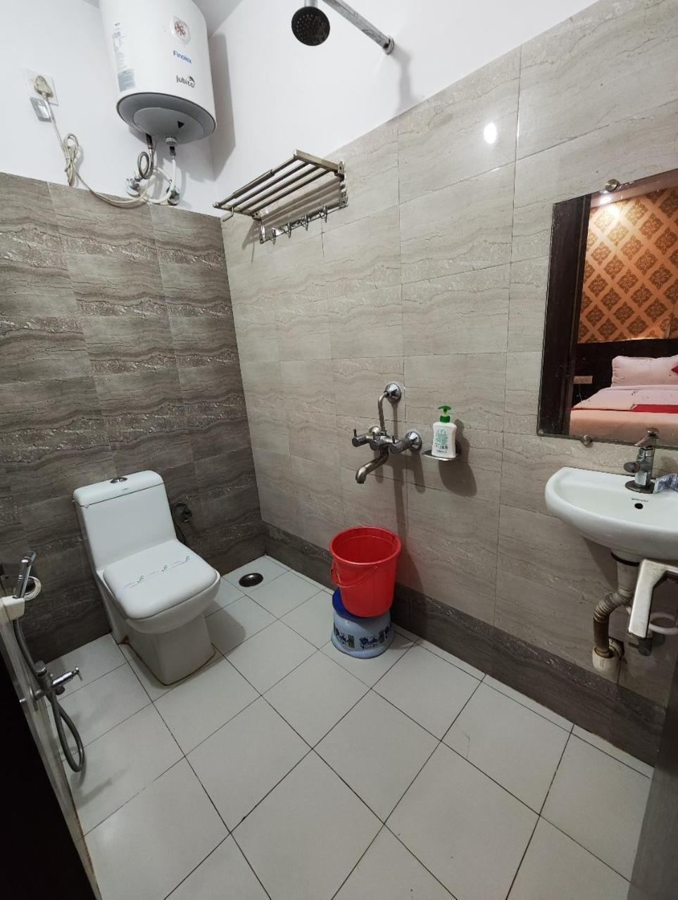 Hotel Rudraksha Inn Deoghar Kültér fotó
