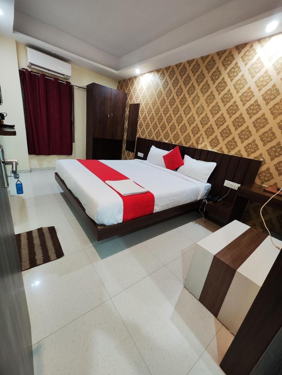 Hotel Rudraksha Inn Deoghar Kültér fotó