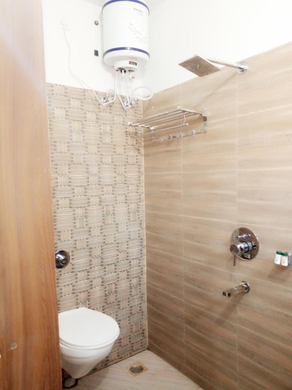 Hotel Rudraksha Inn Deoghar Kültér fotó